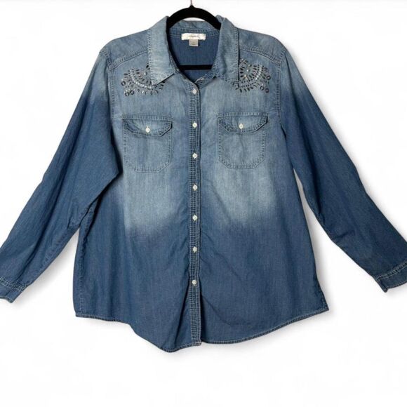 Studded Embellished 100% Cotton Light Wash Denim Shirt size 1X Coastal Cowgirl - Picture 3 of 10